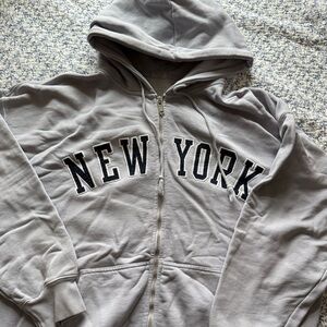Brandy melville new york zip up